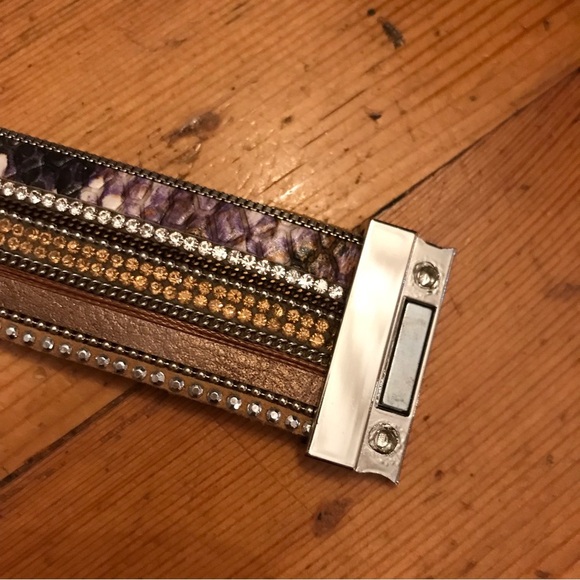 ▪️Magnetic Boho Wrap Bracelet - Picture 5 of 6